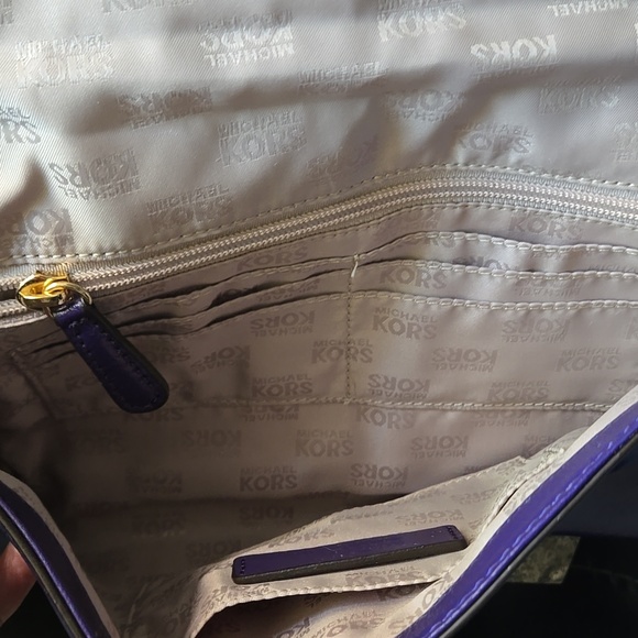 Michael Kors Dark Purple Patent Leather Shoulder Bag - Picture 8 of 12